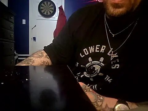 canadacockinme online show from April 2026 08:39:01 PM