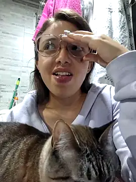 linda-schmidt online show from September 2025 03:33:02 AM