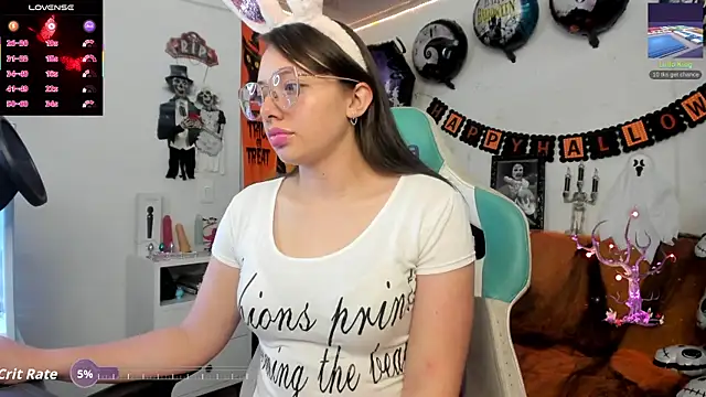 linda-schmidt online show from October 2025 12:31:01 AM