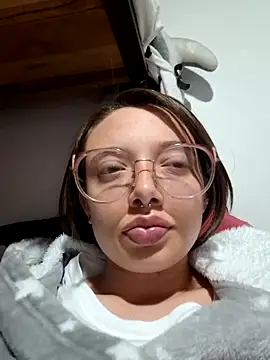 linda-schmidt online show from March 2026 01:45:01 AM