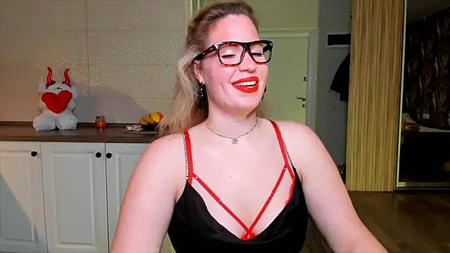 HotTiffani online show from November 2025 07:08:02 AM