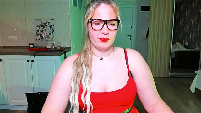 HotTiffani online show from February 2026 05:35:01 PM