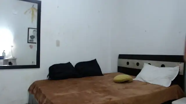 venuz mendoza20 online show from March 2026 01:39:02 PM