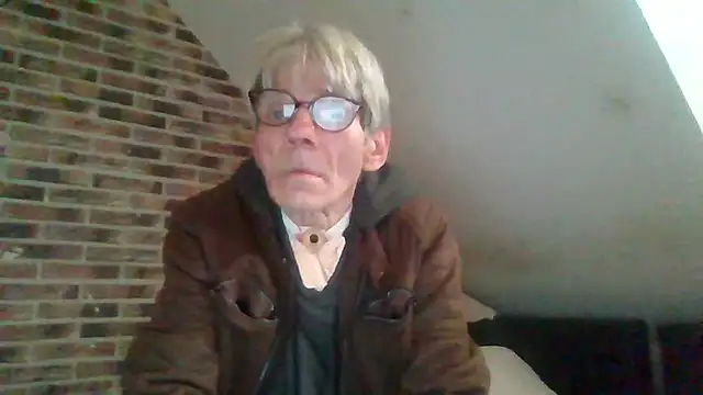 InMeinenMund online show from December 2024 12:07:02 PM