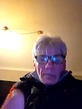 InMeinenMund online show from December 2025 04:49:02 PM