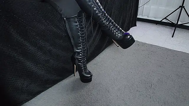  Jade 16 online show from February 2026 11:37:01 AM