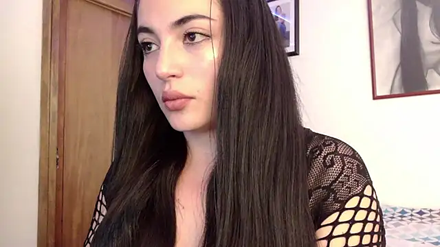 Honey Aynur20 online show from October 2025 06:58:01 PM