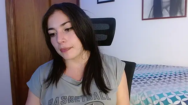 Honey Aynur20 online show from October 2025 05:58:02 PM