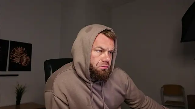 Tommy Burnz online show from September 2025 03:54:01 AM