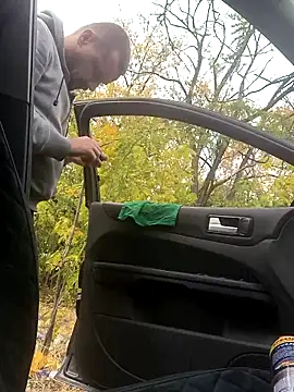 DanielOhCool online show from October 2025 11:52:01 AM