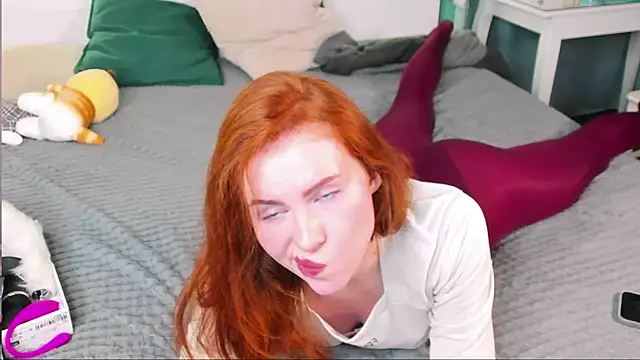 Snapshot of GingerArin chatting on February 2025 02:44:01 PM GingerArin online show from February 2025 02:44:01 PM