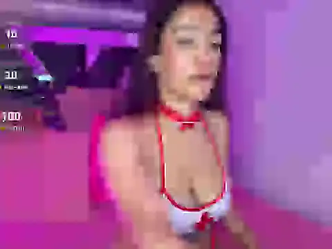 Snapshot of cami_suarez_ chatting on February 2025 03:12:02 AM cami suarez online show from February 2025 03:12:02 AM