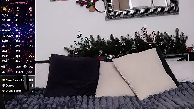 Ashley Ross  online show from December 2024 10:50:02 AM