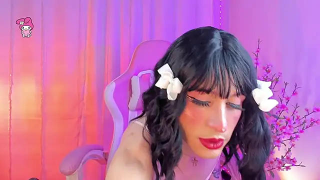 rosseblondee online show from April 2026 10:14:02 PM