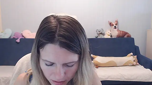 night is dark online show from October 2025 02:16:01 PM