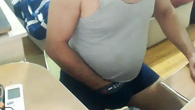 LiONTURK online show from September 2025 09:09:02 PM