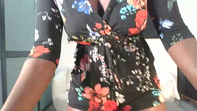 miss-cathy online show from December 2025 06:43:02 AM