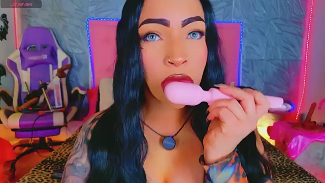 Snapshot of macasweet chatting on November 2025 09:25:01 PM macasweet online show from November 2025 09:25:01 PM