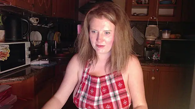 LizaCakes online show from March 2025 05:21:01 PM
