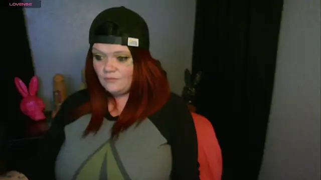 HoneyChambers online show from November 2025 11:10:02 PM