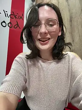 The Snowwhitee online show from March 2026 06:36:01 PM