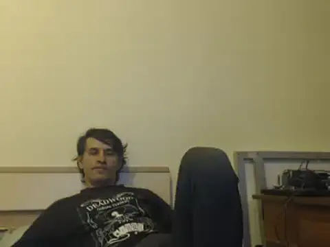 Snapshot of yvesstorm1 chatting on January 2025 06:43:01 PM yvesstorm1 online show from January 2025 06:43:01 PM
