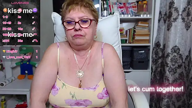 Snapshot of Mella4you chatting on January 2025 11:17:01 AM Mella4you online show from January 2025 11:17:01 AM