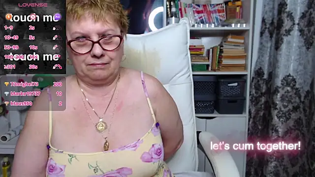 Snapshot of Mella4you chatting on January 2025 05:51:02 PM Mella4you online show from January 2025 05:51:02 PM