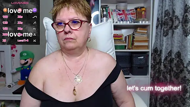 Snapshot of Mella4you chatting on January 2025 07:57:01 AM Mella4you online show from January 2025 07:57:01 AM