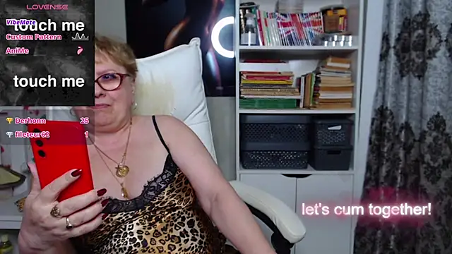 Snapshot of Mella4you chatting on February 2025 05:20:01 PM Mella4you online show from February 2025 05:20:01 PM