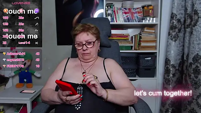 Snapshot of Mella4you chatting on March 2025 04:18:01 PM Mella4you online show from March 2025 04:18:01 PM