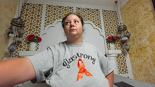 AleshaArabian online show from September 2025 03:10:01 AM