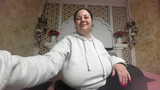 AleshaArabian online show from February 2026 05:36:02 AM