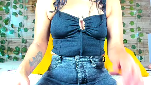 alyssia ocean online show from February 2025 12:22:02 PM