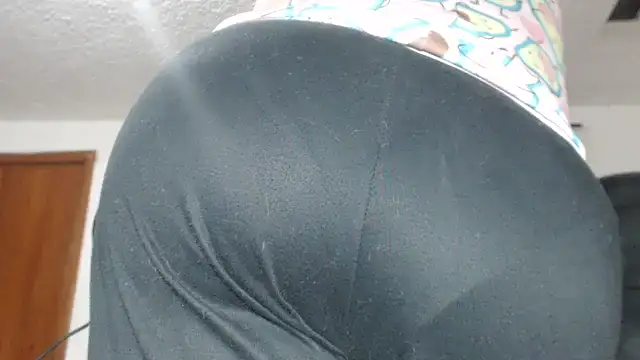 prettyangelsquirt online show from February 2025 03:29:01 PM