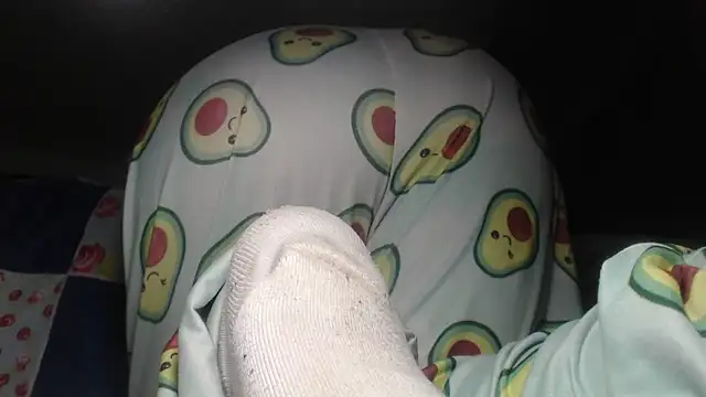 prettyangelsquirt online show from December 2025 08:28:02 PM