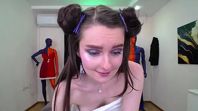 CloudGrace online show from January 2025 12:27:01 AM