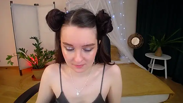 CloudGrace online show from January 2025 06:18:01 PM