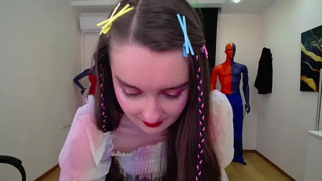 CloudGrace online show from February 2025 03:18:02 AM