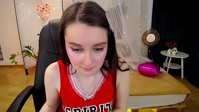 CloudGrace online show from February 2025 12:33:02 PM