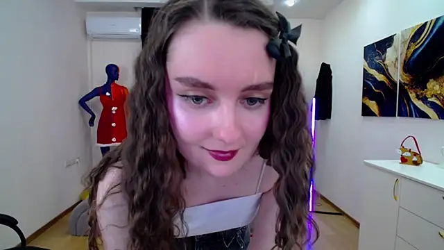 CloudGrace online show from February 2025 12:20:01 AM