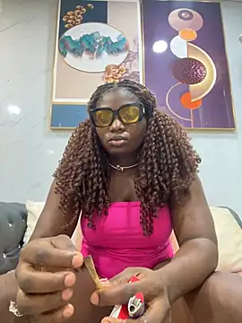 Snapshot of Sweetbootty chatting on February 2025 04:53:02 PM Sweetbootty online show from February 2025 04:53:02 PM