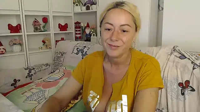 Snapshot of spell_of_love chatting on July 2026 07:08:02 PM spell of love online show from July 2026 07:08:02 PM