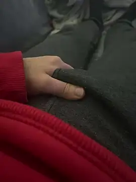 Snapshot of _Inchiodo_ chatting on December 2024 06:10:01 PM Inchiodo online show from December 2024 06:10:01 PM