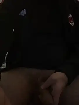 Snapshot of _Inchiodo_ chatting on March 2025 05:38:02 PM Inchiodo online show from March 2025 05:38:02 PM