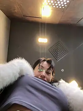 Wet  Bunny online show from February 2025 09:37:01 AM