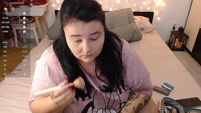 naughtykiss online show from December 2024 04:35:02 AM