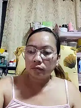 Snapshot of asianwet4u chatting on January 2025 09:39:01 AM asianwet4u online show from January 2025 09:39:01 AM