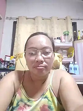 Snapshot of asianwet4u chatting on January 2025 07:22:01 AM asianwet4u online show from January 2025 07:22:01 AM