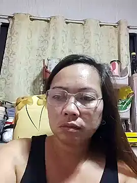 Snapshot of asianwet4u chatting on February 2025 09:02:01 PM asianwet4u online show from February 2025 09:02:01 PM